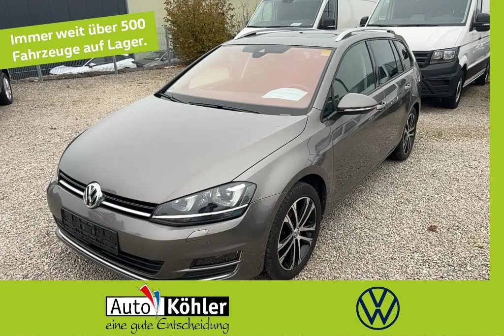 Photo 1 : Volkswagen Golf 2016 Petrol