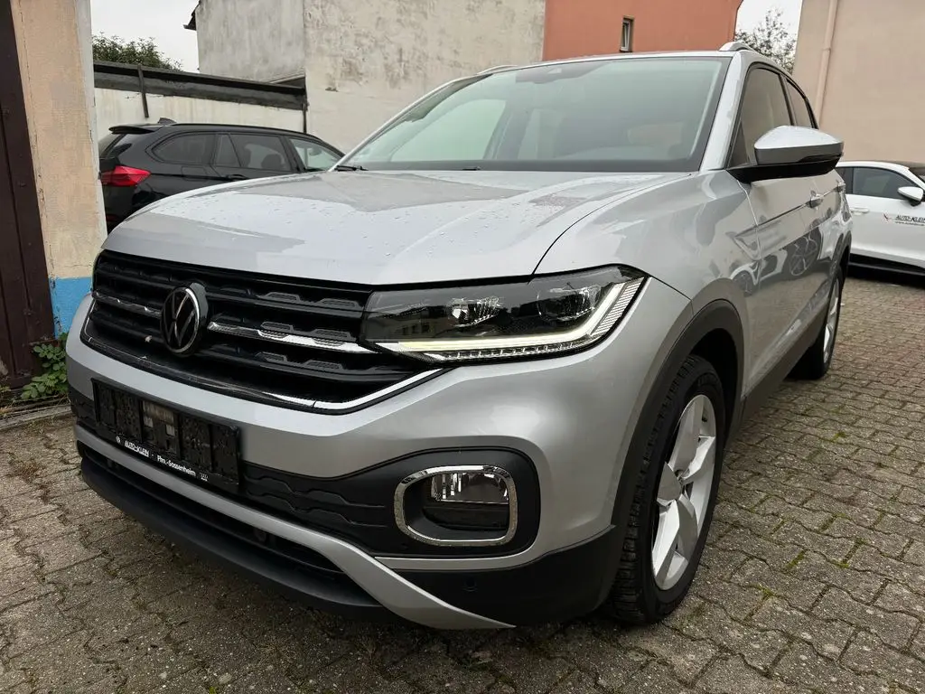 Photo 1 : Volkswagen T-cross 2021 Petrol