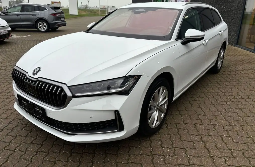 Photo 1 : Skoda Superb 2024 Diesel