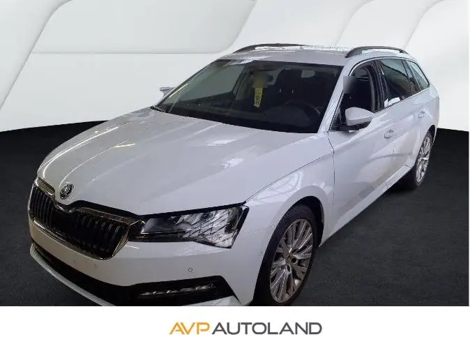 Photo 1 : Skoda Superb 2024 Petrol