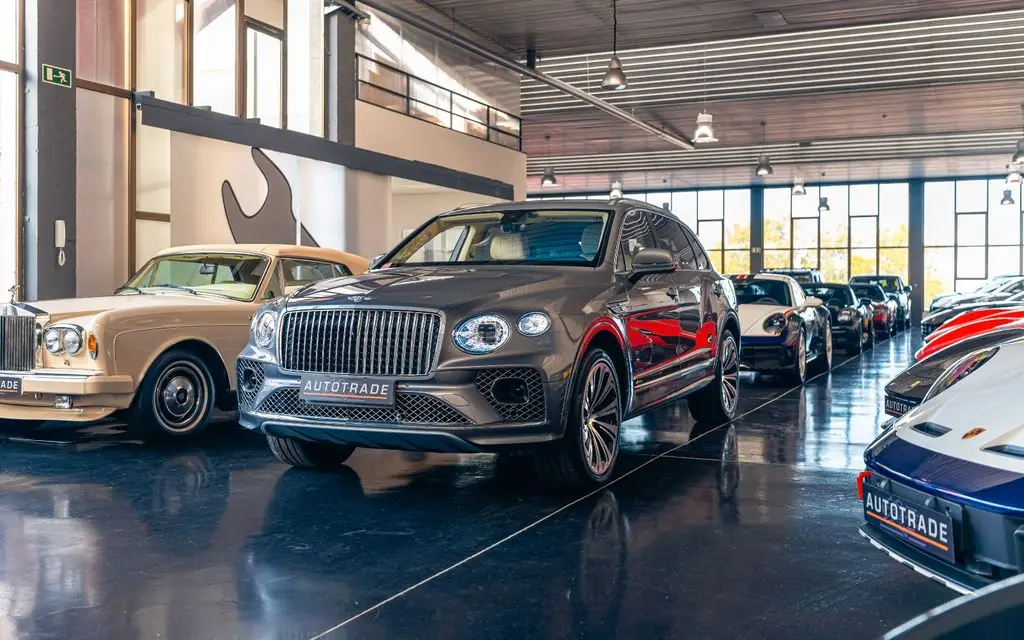 Photo 1 : Bentley Bentayga 2022 Petrol