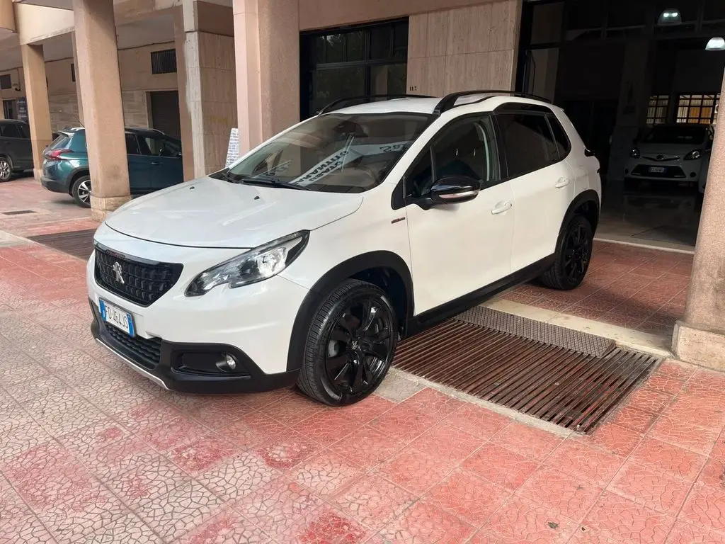 Photo 1 : Peugeot 2008 2016 Diesel