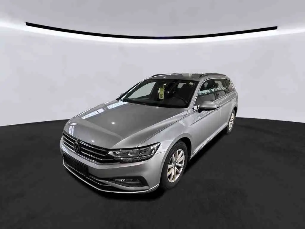 Photo 1 : Volkswagen Passat 2022 Diesel