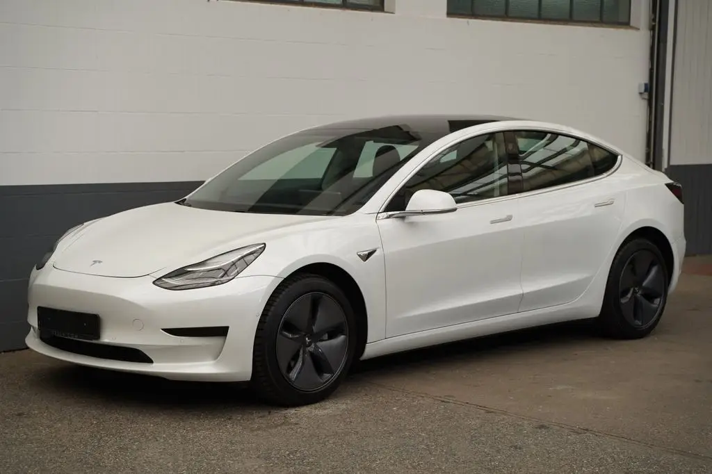 Photo 1 : Tesla Model 3 2020 Not specified