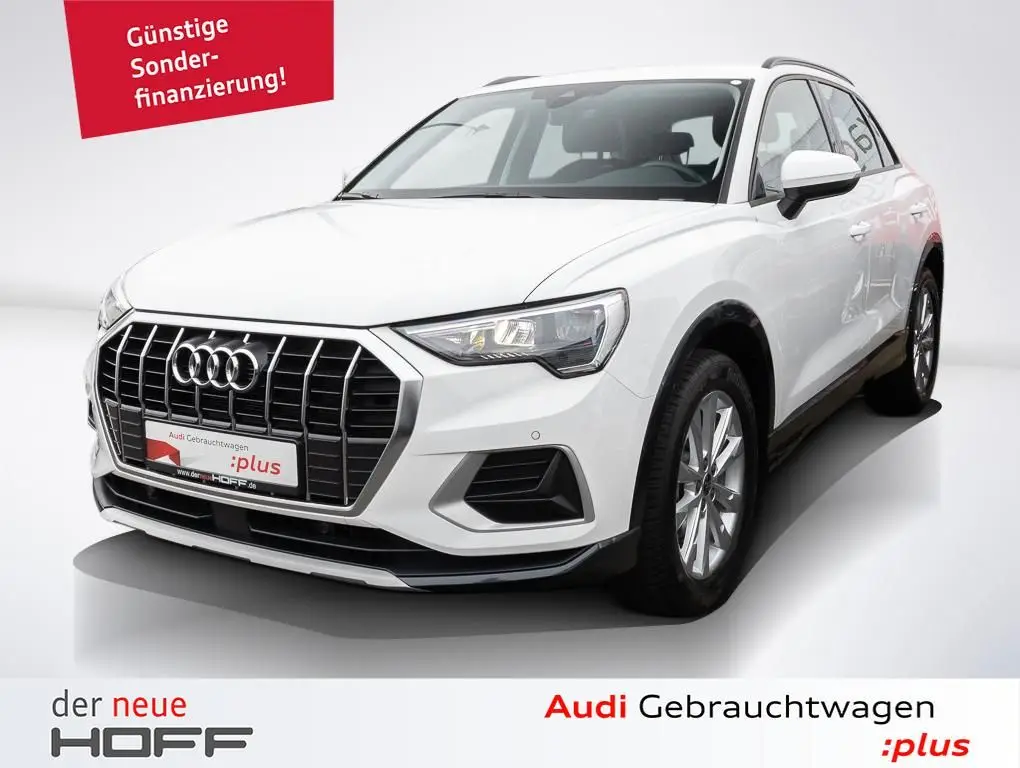 Photo 1 : Audi Q3 2023 Petrol