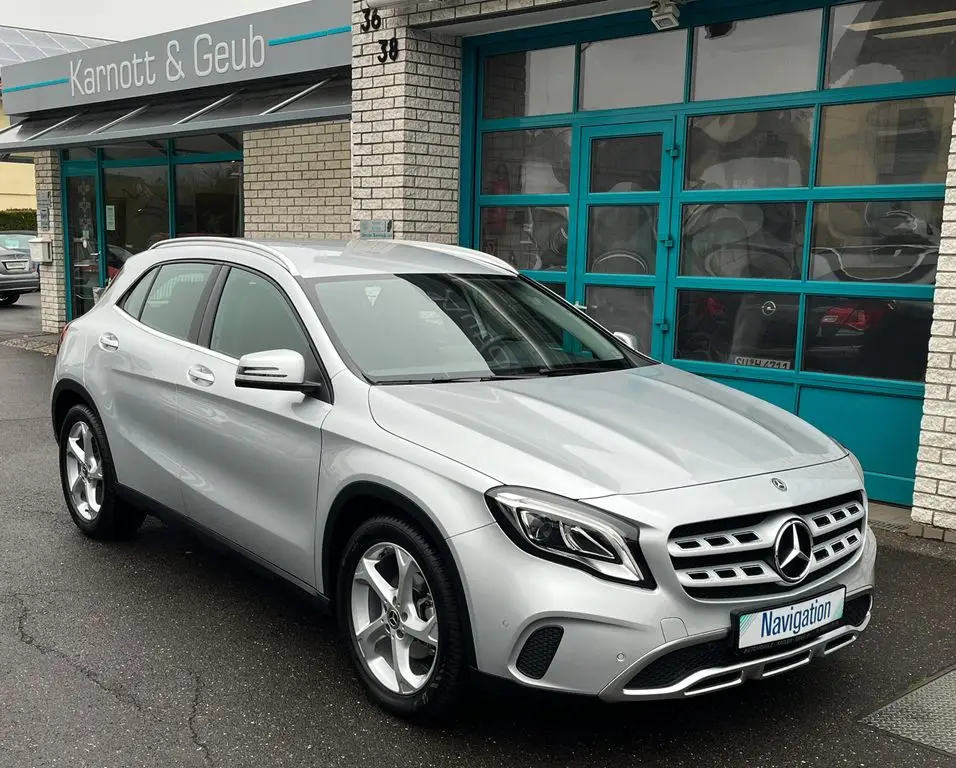 Photo 1 : Mercedes-benz Classe Gla 2019 Petrol