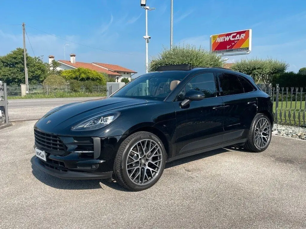 Photo 1 : Porsche Macan 2019 Essence