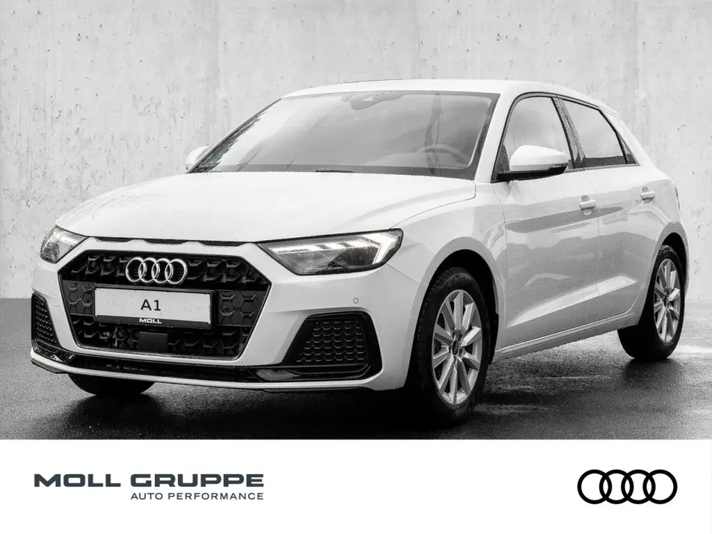 Photo 1 : Audi A1 2024 Essence