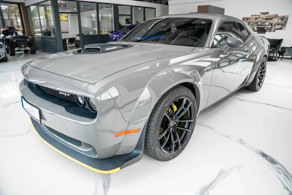 Photo 1 : Dodge Challenger 2018 Essence