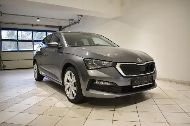 Photo 1 : Skoda Scala 2023 Petrol