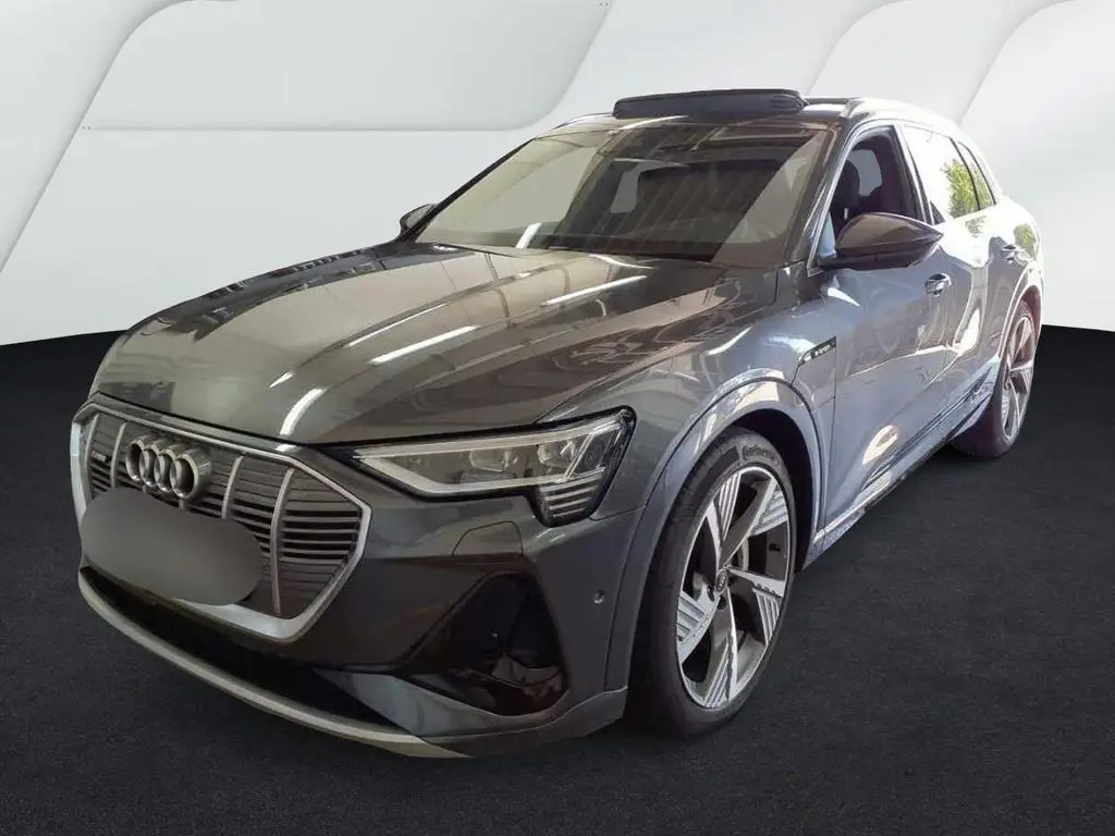 Photo 1 : Audi E-tron 2021 Non renseigné