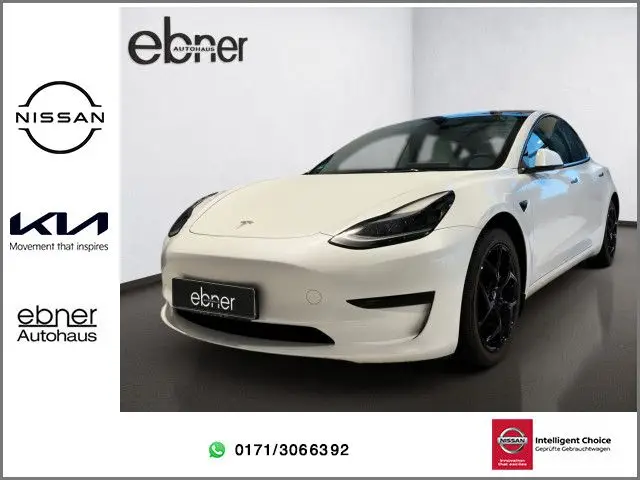 Photo 1 : Tesla Model 3 2023 Non renseigné