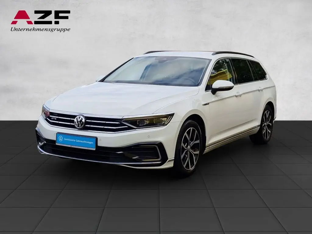 Photo 1 : Volkswagen Passat 2020 Hybride