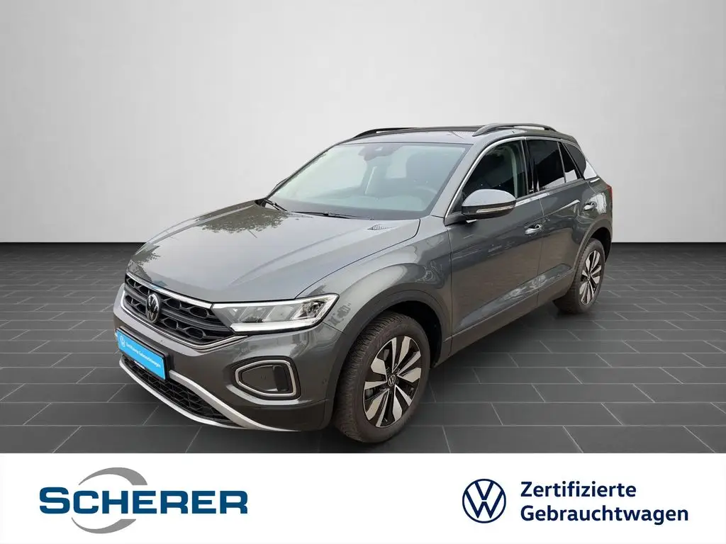 Photo 1 : Volkswagen T-roc 2023 Essence