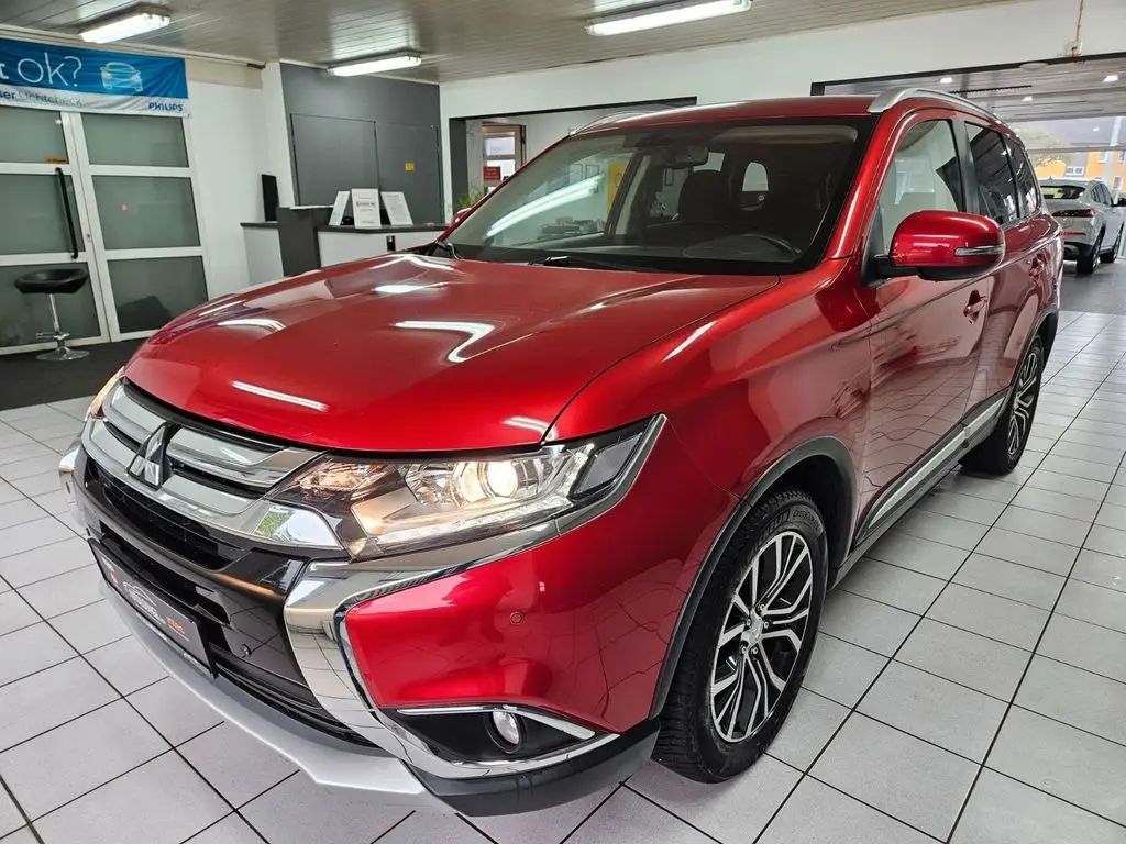 Photo 1 : Mitsubishi Outlander 2017 Diesel