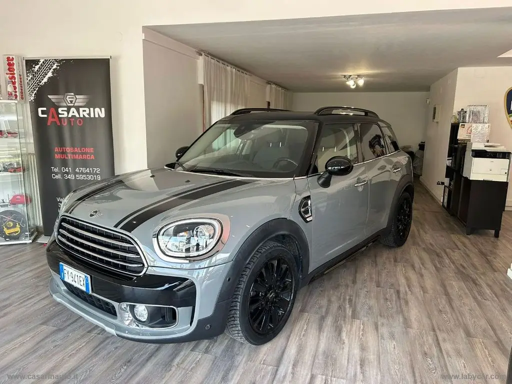 Photo 1 : Mini One 2019 Petrol