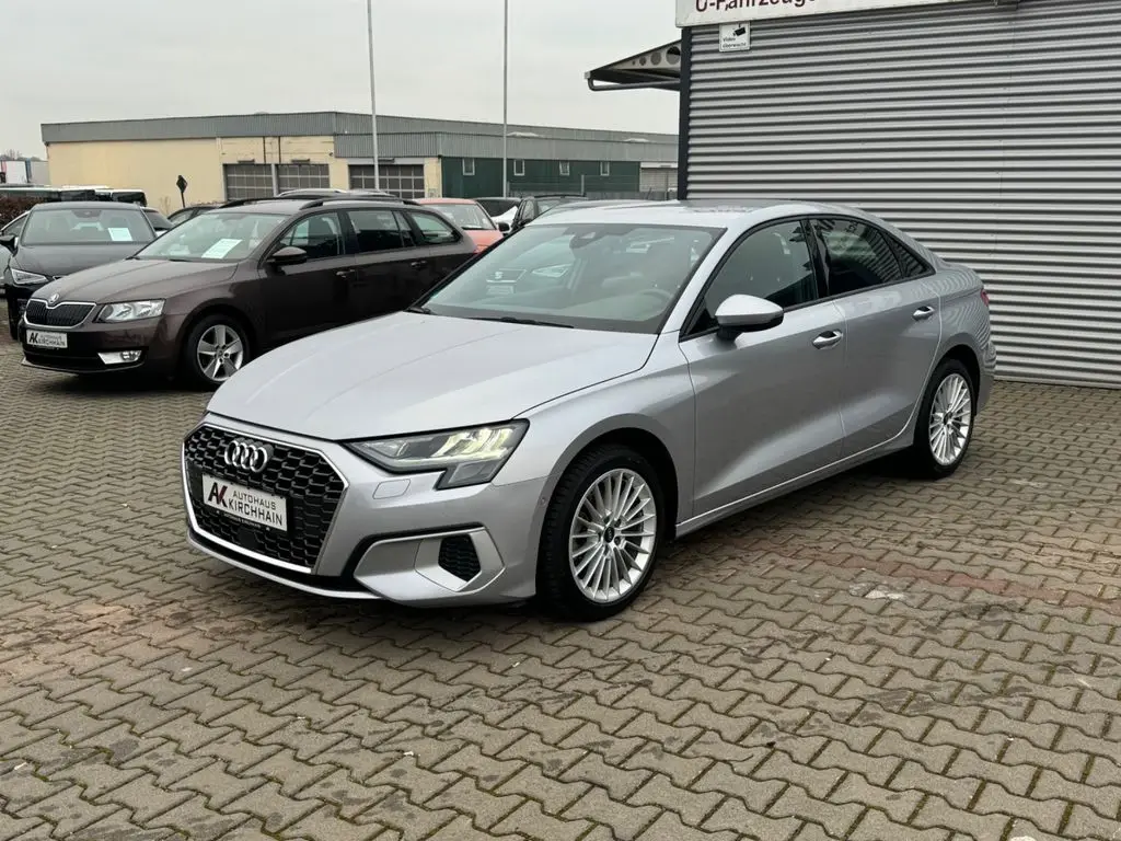 Photo 1 : Audi A3 2022 Petrol