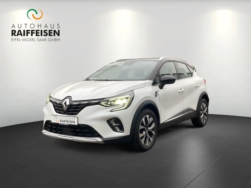 Photo 1 : Renault Captur 2021 Essence