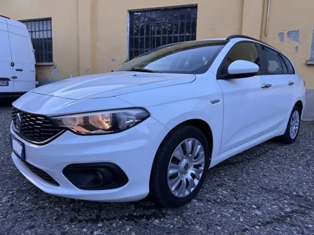 Photo 1 : Fiat Tipo 2017 Diesel