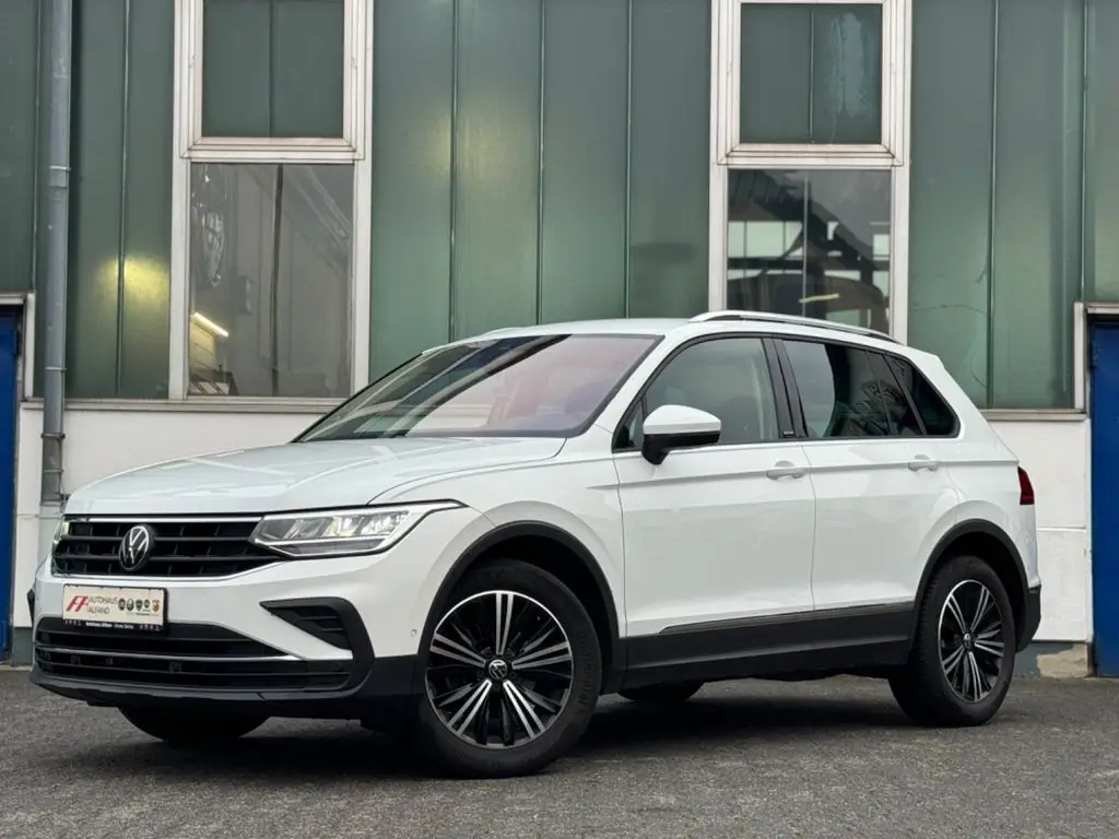 Photo 1 : Volkswagen Tiguan 2022 Petrol