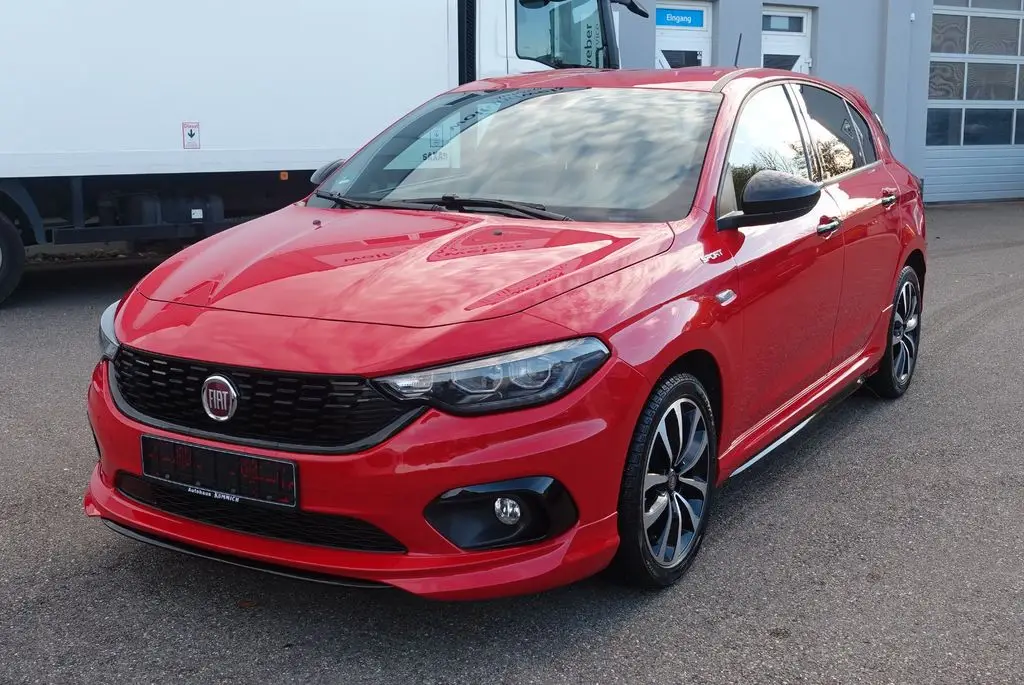 Photo 1 : Fiat Tipo 2020 Essence