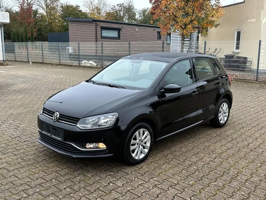 Photo 1 : Volkswagen Polo 2016 Essence