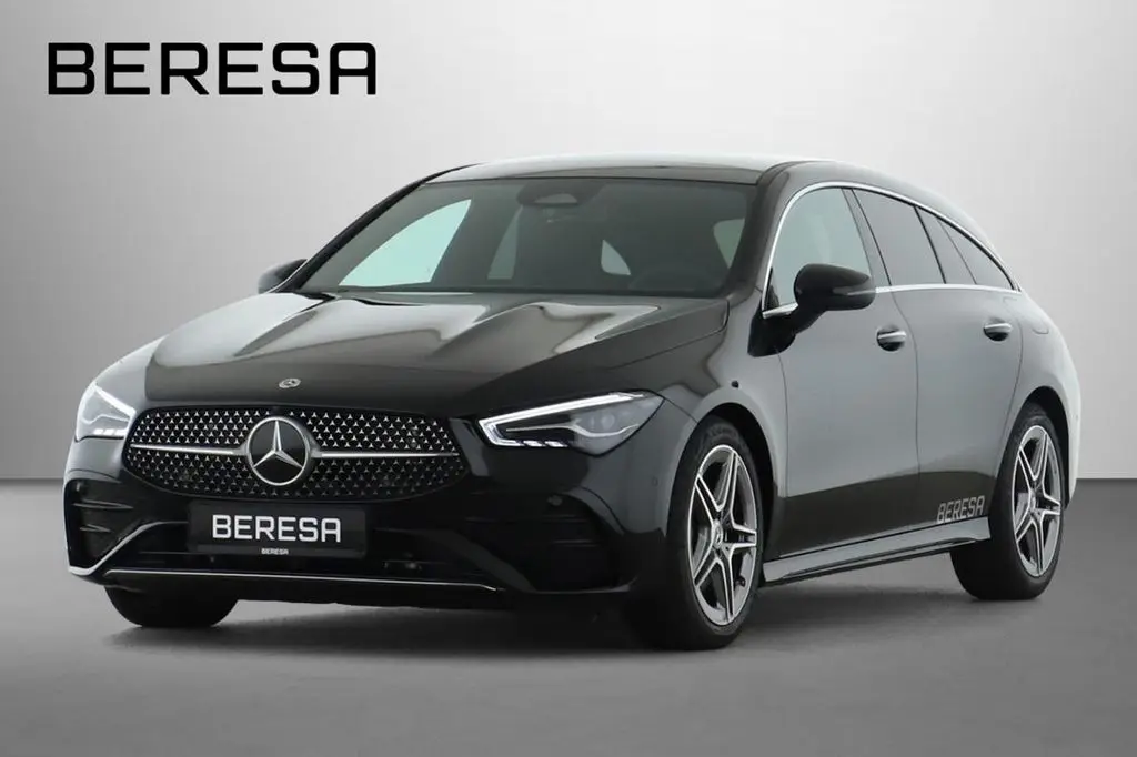 Photo 1 : Mercedes-benz Classe Cla 2024 Petrol