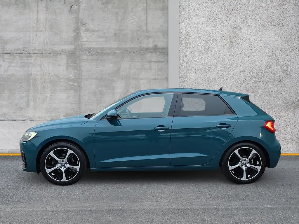 Photo 1 : Audi A1 2020 Essence