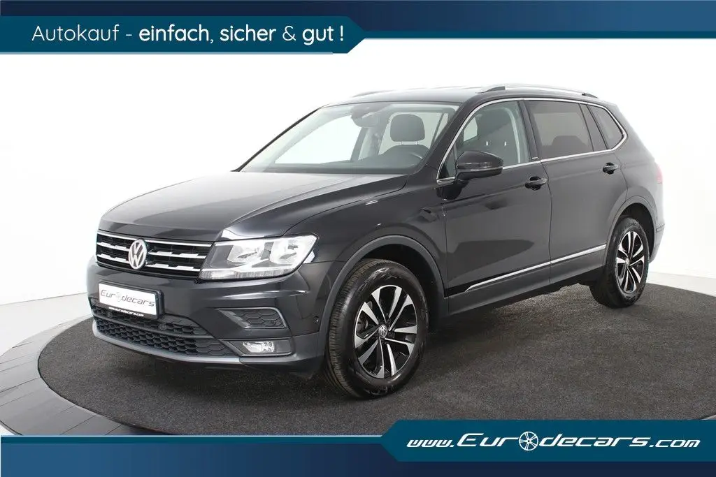 Photo 1 : Volkswagen Tiguan 2020 Essence