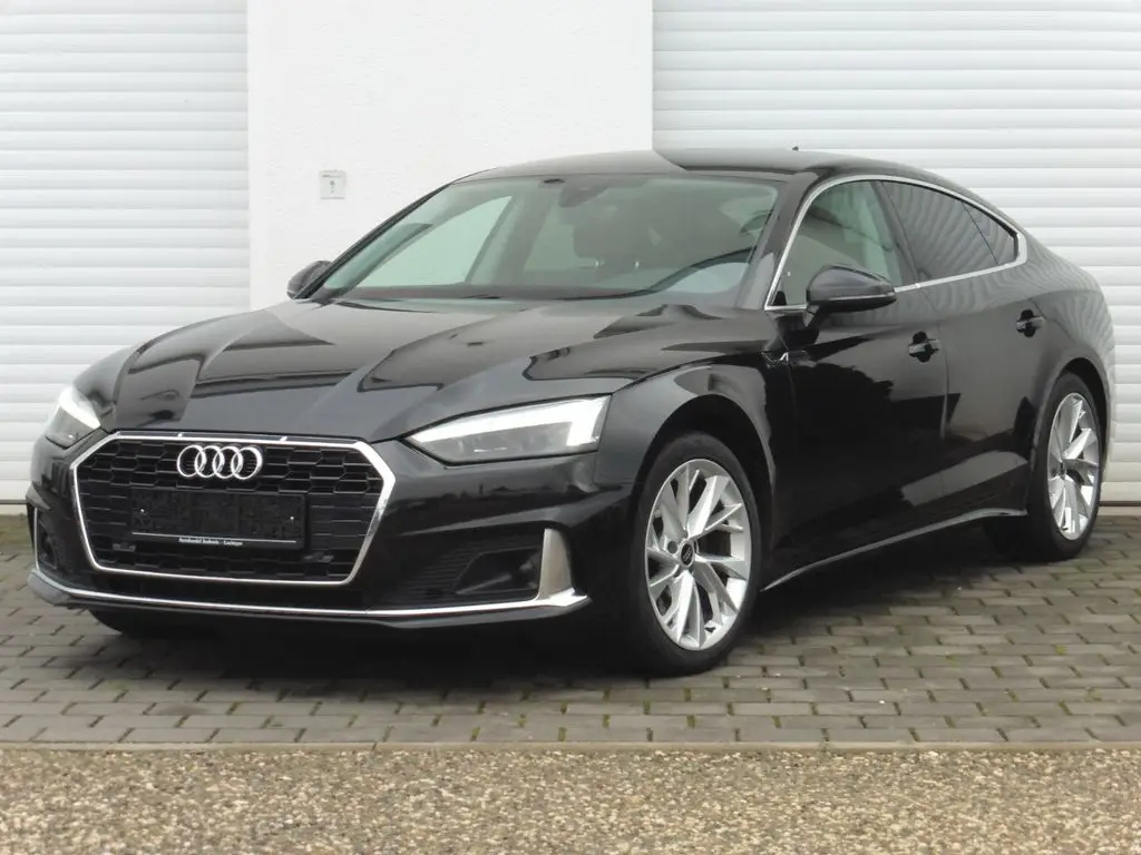 Photo 1 : Audi A5 2021 Diesel