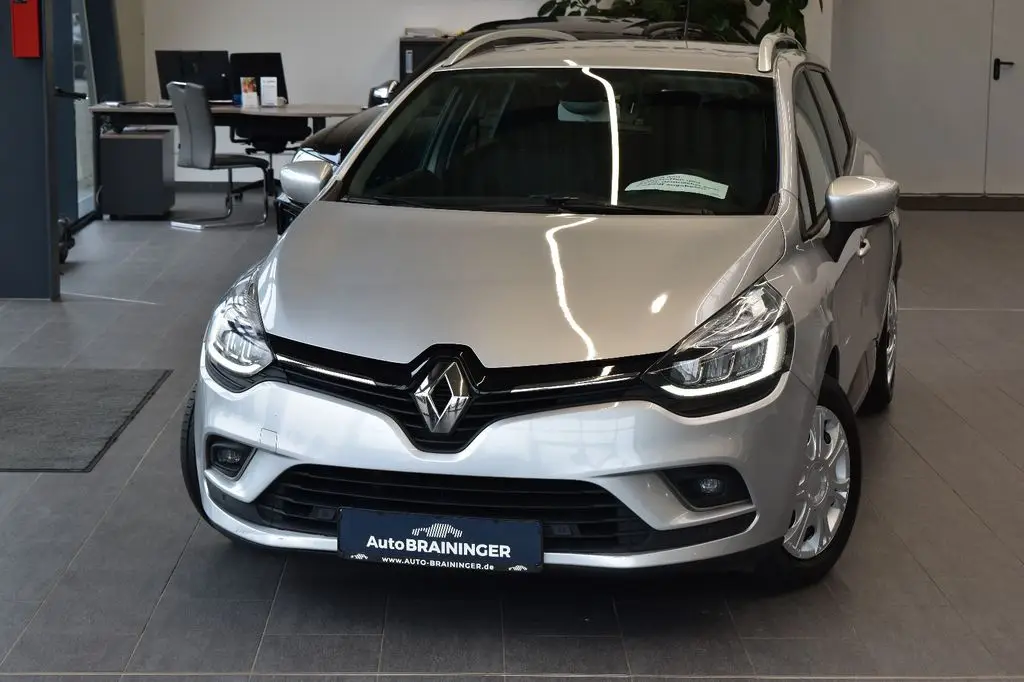 Photo 1 : Renault Clio 2018 Diesel