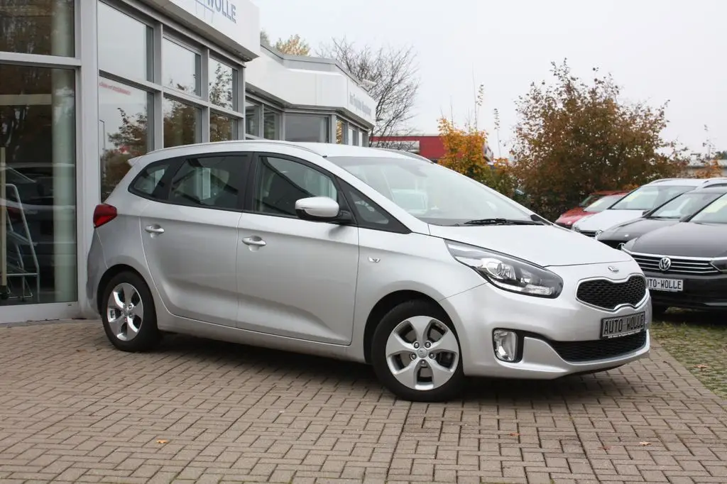 Photo 1 : Kia Carens 2015 Diesel