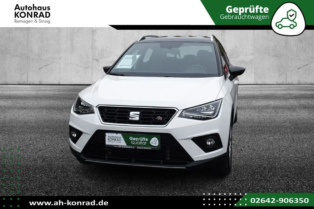 Photo 1 : Seat Arona 2021 Petrol