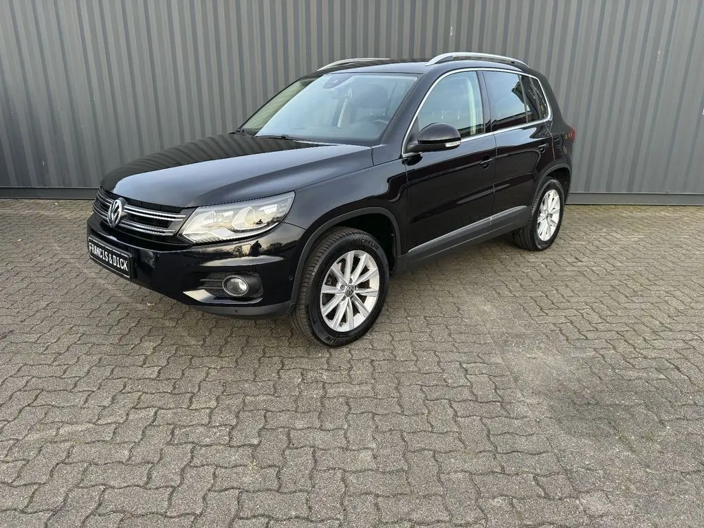 Photo 1 : Volkswagen Tiguan 2015 Diesel