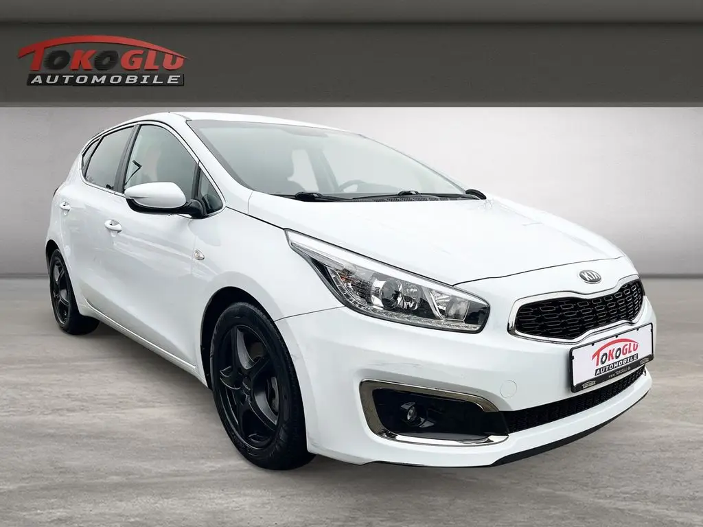 Photo 1 : Kia Ceed 2017 Essence