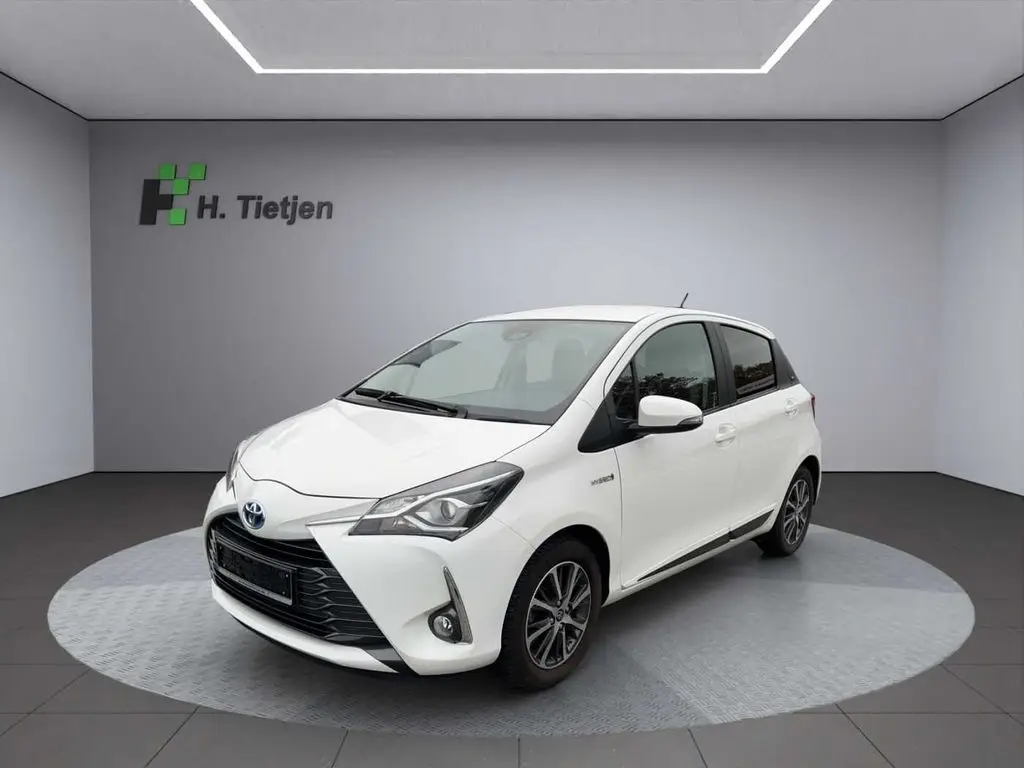 Photo 1 : Toyota Yaris 2019 Hybride