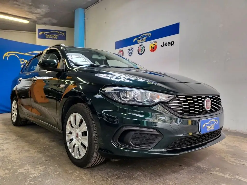 Photo 1 : Fiat Tipo 2019 Essence