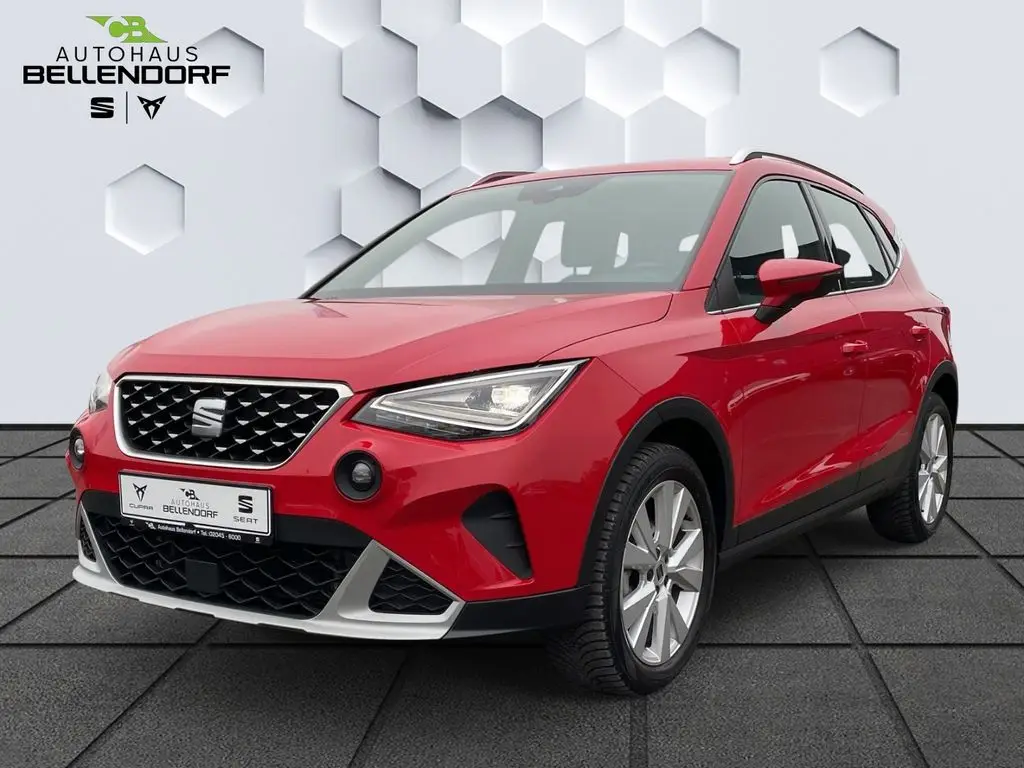 Photo 1 : Seat Arona 2021 Petrol