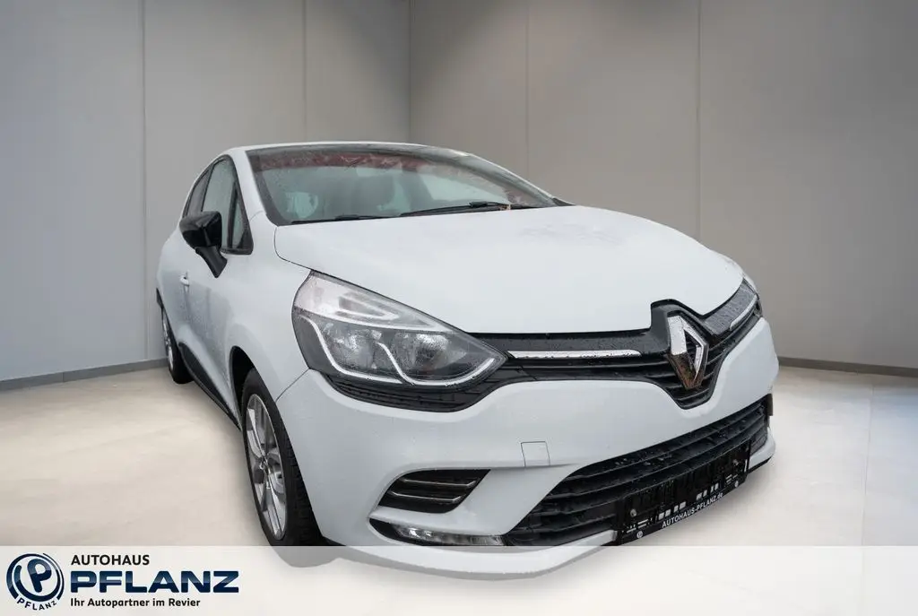 Photo 1 : Renault Clio 2019 Petrol