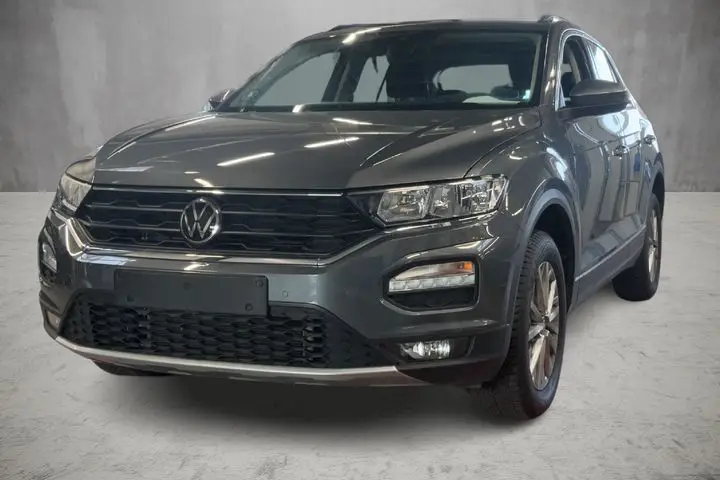 Photo 1 : Volkswagen T-roc 2021 Essence