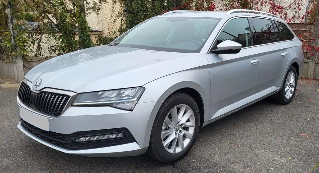 Photo 1 : Skoda Superb 2023 Diesel