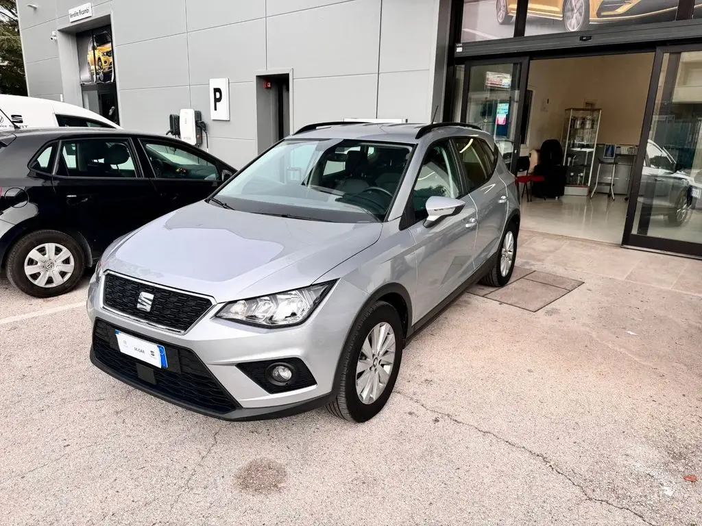 Photo 1 : Seat Arona 2021 Autres