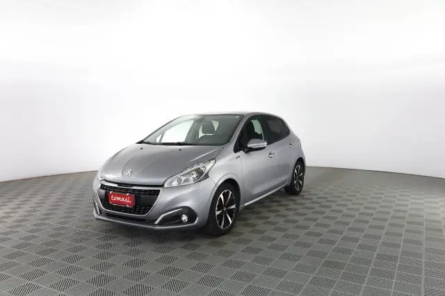 Photo 1 : Peugeot 208 2019 Petrol