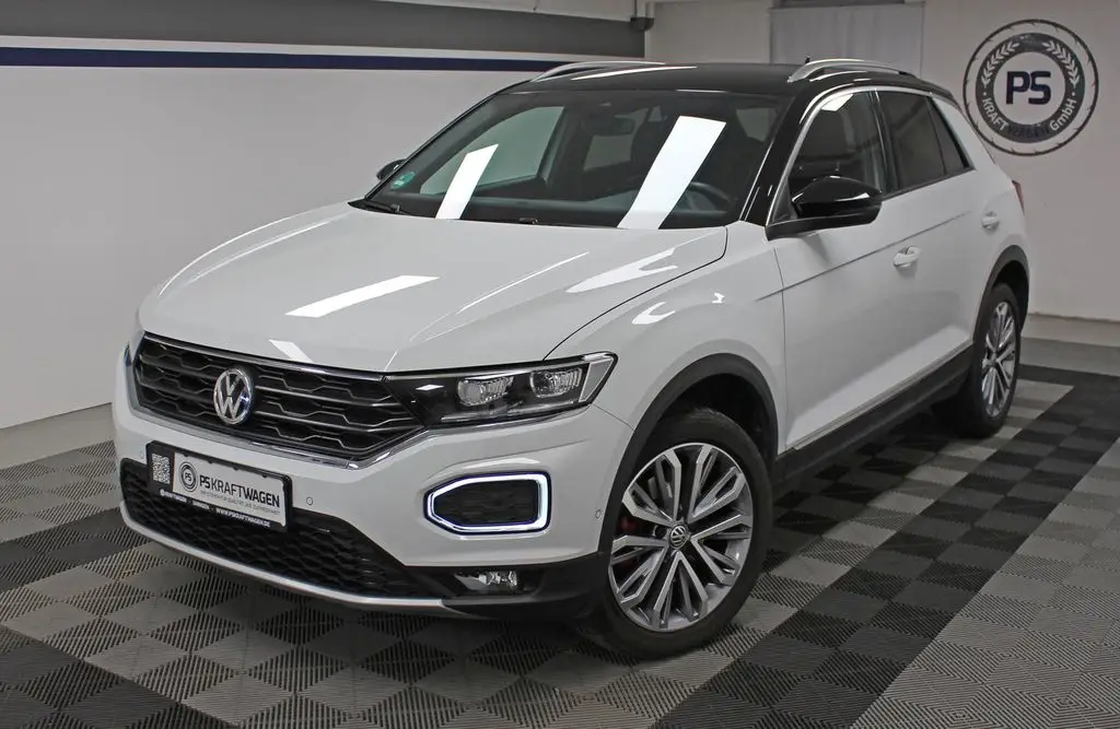 Photo 1 : Volkswagen T-roc 2020 Essence