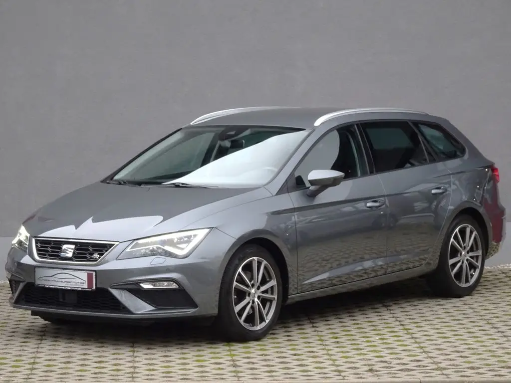 Photo 1 : Seat Leon 2018 Petrol