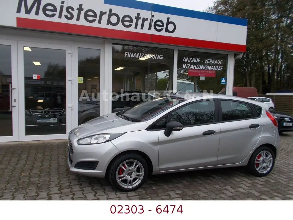 Photo 1 : Ford Fiesta 2017 Petrol