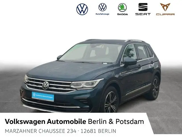 Photo 1 : Volkswagen Tiguan 2020 Essence