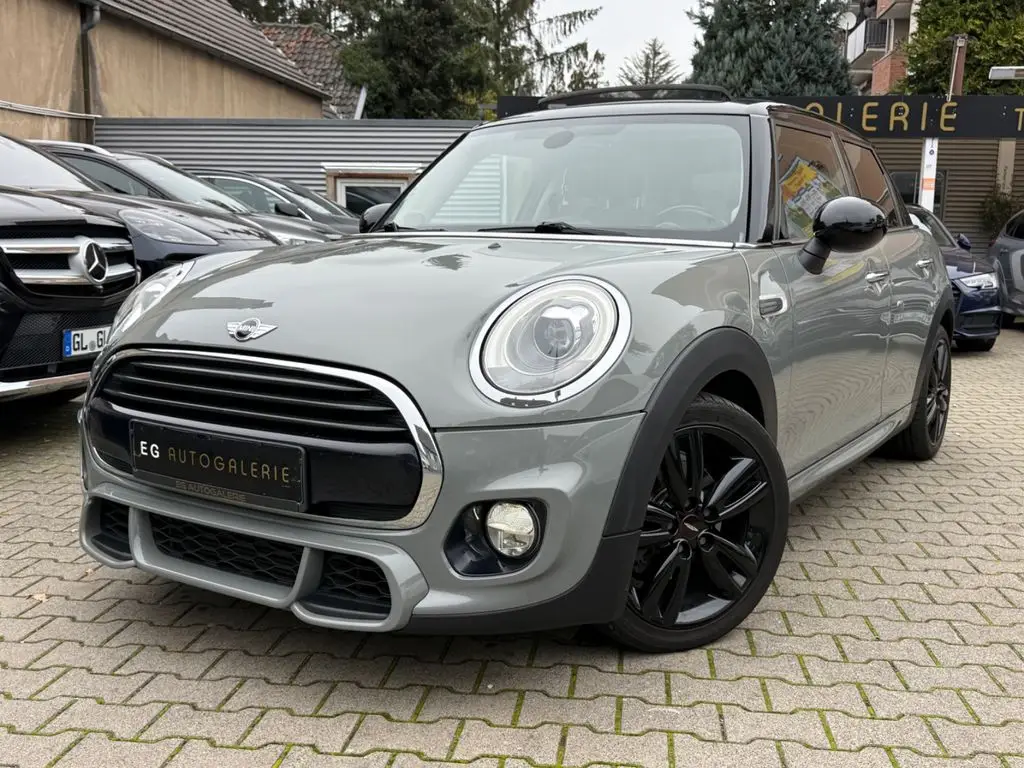 Photo 1 : Mini Cooper 2016 Diesel