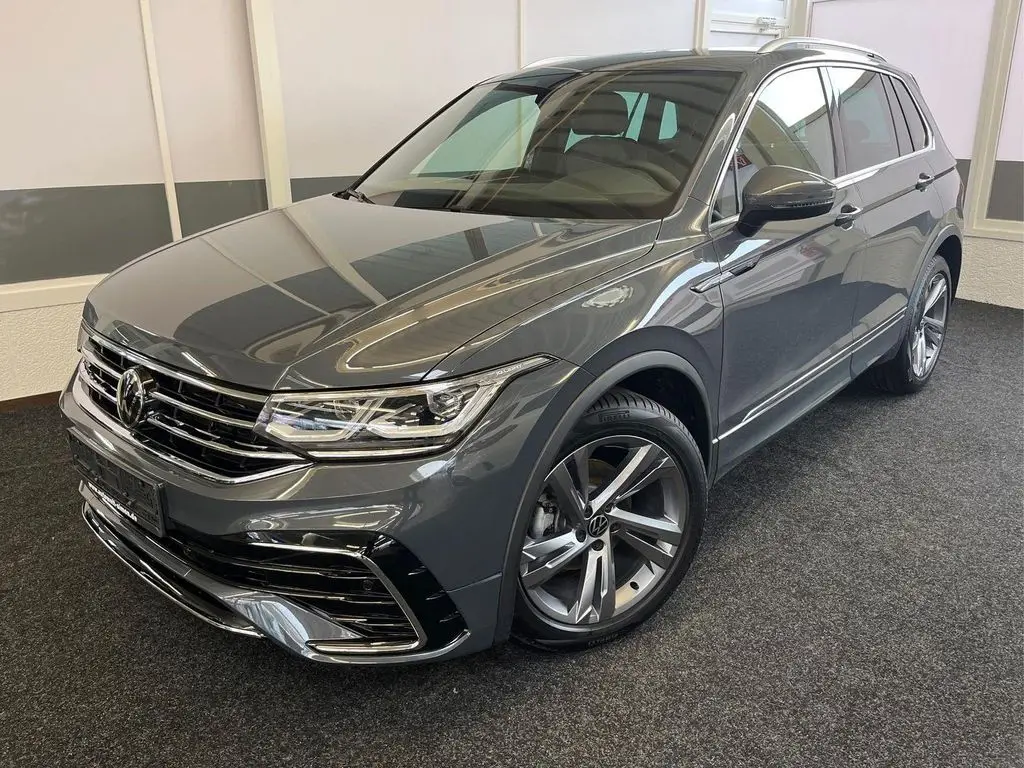 Photo 1 : Volkswagen Tiguan 2024 Petrol