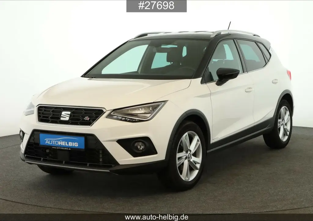 Photo 1 : Seat Arona 2021 Petrol